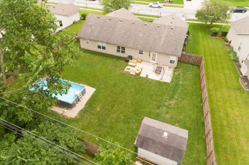 140 Union Ridge Dr, Englewood OH  45322-8774 exterior