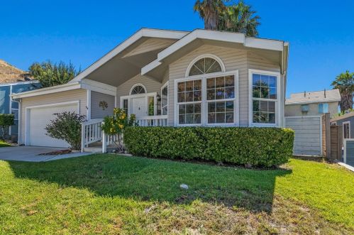 27854 Blue Sky Ln, Santa Clarita, CA 91351-5715
