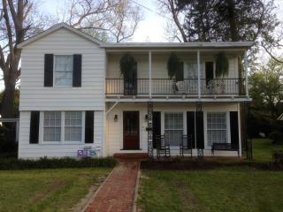537 Whitfield Dr, Natchitoches LA  71457-6115 exterior