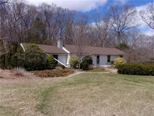 752 Totoket Rd, Northford, CT 06472-1467