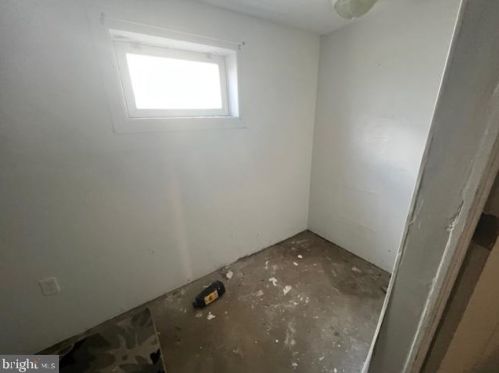 521 Tatum St, West Deptford NJ  08096-3408 exterior