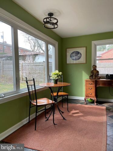 3212 Hilltop Rd, Newtown Square PA  19073-4207 exterior