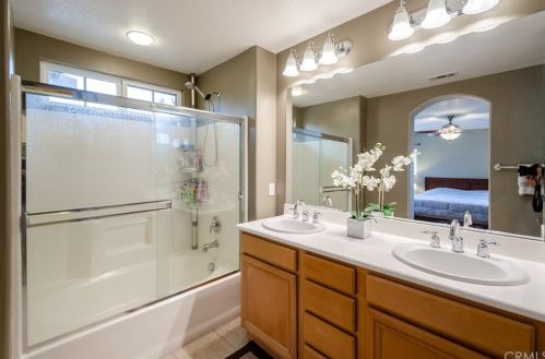 7040 Piedmont St, Chino CA  91710-6962 exterior