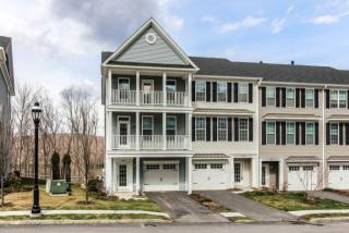 178 Warrington Round, Danbury, CT 06810-5171