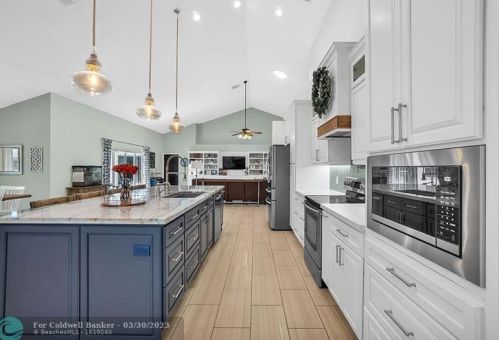 16340 11th St, Hollywood FL 33027-5115 exterior