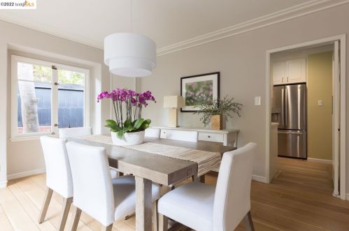 5901 La Salle Ave, Oakland CA 94611-3225 exterior