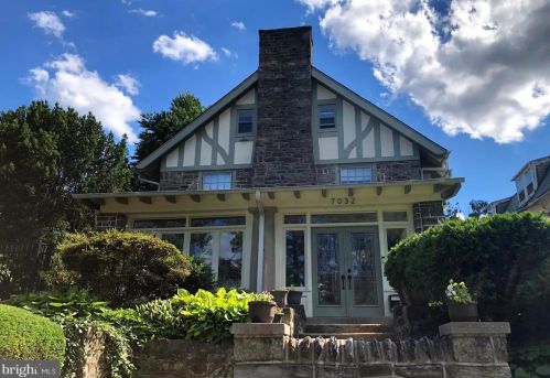7032 Chew Ave, Philadelphia, PA 19119-1846