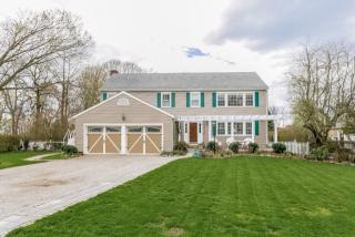96 Verplank Ave, Stamford, CT 06902-8237
