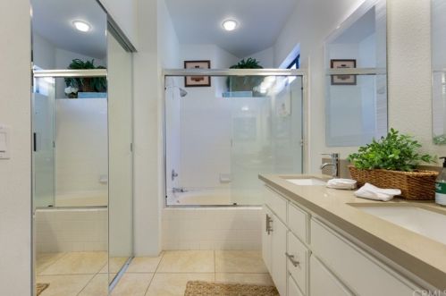 55534 Firestone, La Quinta CA  92253-4694 exterior