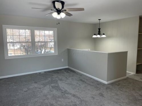 775 Catalina Dr, Marion, OH 43302-6041