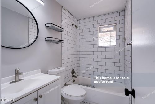 8237 8th Pl, Phoenix AZ  85020-3445 exterior