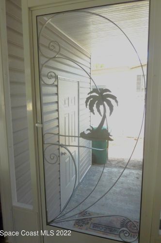 1124 Sabal Palm Ln, Sebastian FL  32976-6704 exterior