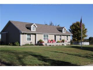 4335 Huff Run Rd, Cottageville, WV 25239-8961