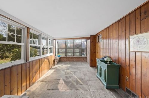 4 Pleasant Rise Cir, Brookfield Center CT  06804-2109 exterior