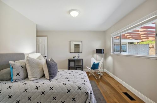 1276 Encina Dr, Millbrae CA 94030-2839 exterior