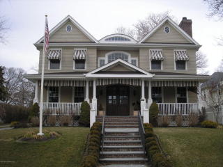 318 Monmouth Ave, Wall Township NJ  07762-1129 exterior