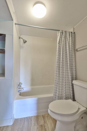 304 Sycamore St, New Haven OH  45030-1133 exterior