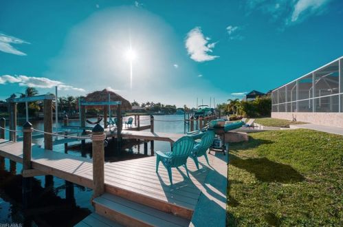 2812 46th Ter, Cape Coral, FL 33914-6027