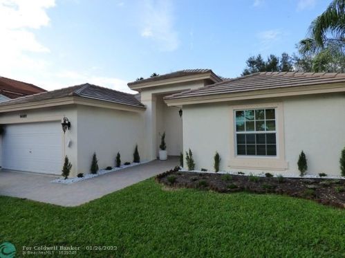 14681 37th St, Hollywood, FL 33027-3700