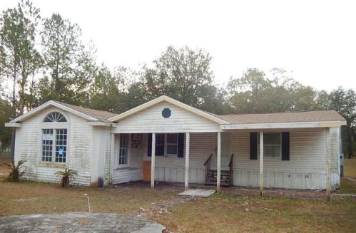 3994 Melissas Ln, Middleburg, FL 32068-3233