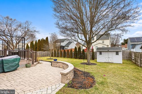 142 Kingscroft Dr, Bear DE  19701-1427 exterior