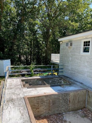 2596 Harkney Hl Rd, Coventry RI  02816-4639 exterior