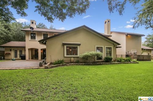 113 Alameda Cir, Victoria TX 77904-1641 exterior