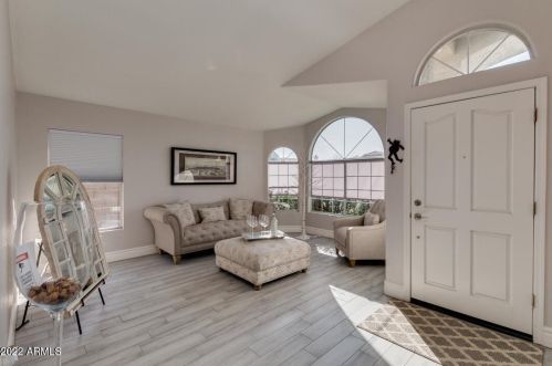 1660 Winchester Way, Chandler, AZ 85286-0969