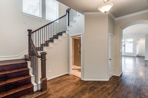 1217 Naples Dr, Richardson TX  75080-2406 exterior