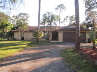 1711 Stallion Dr, Town Of Loxahatchee Groves, FL 33470-3992