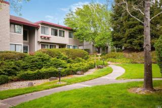 307 Scotia Ln, Novato, CA 94947-5111