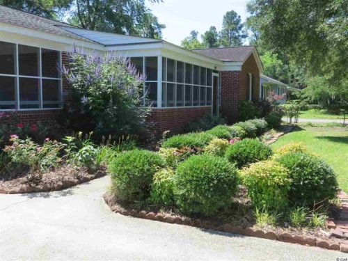 1690 Calhoun Dr, Georgetown SC  29440-6521 exterior