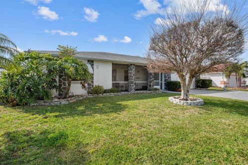 1705 Banana River Dr, Merritt Island, FL 32952-5627