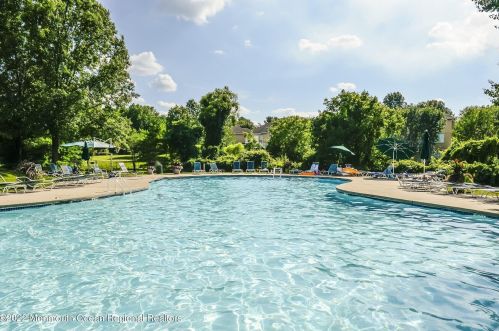 167 Ln Quinta Ct, Holmdel Village NJ  07733-2536 exterior