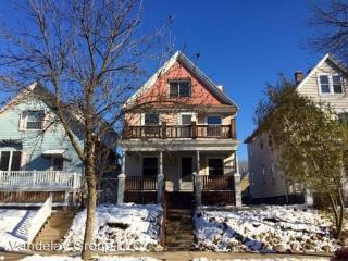 3044 Fratney St, Milwaukee WI  53212-2221 exterior