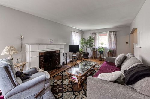714 Saint Joseph Ln, Covington, KY 41011-3814