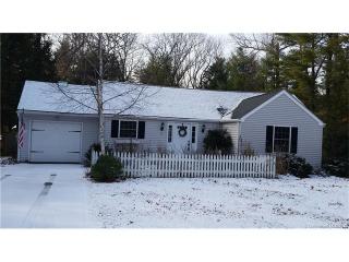 5 Forest Ln, Simsbury CT  06070-2307 exterior