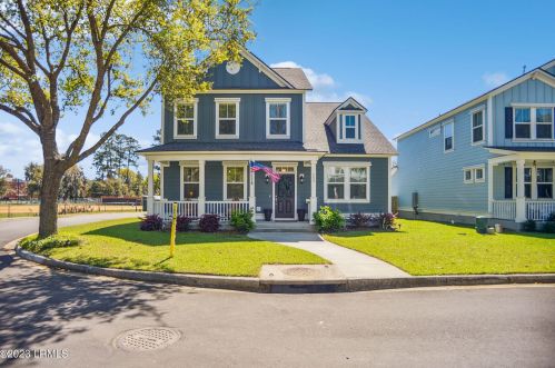 453 Coquinas Ln, Beaufort, SC 29906-6886