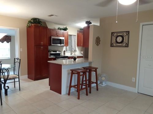 1192 Whitewood Dr, Deltona, FL 32725-7007