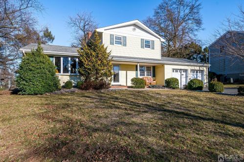 102 Hill Hollow Rd, South Plainfield, NJ 07080-1621