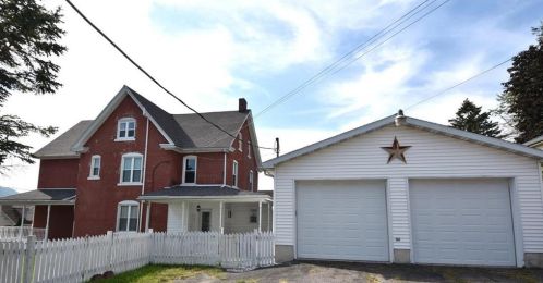20 7th St, Jim Thorpe, PA 18229-2230