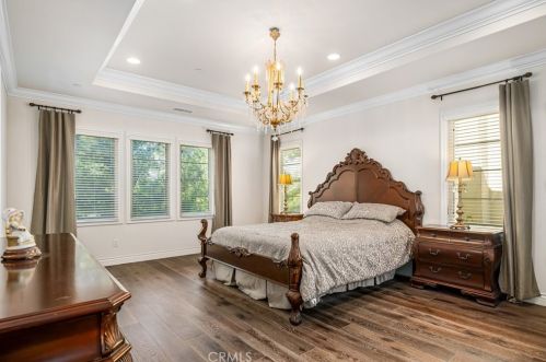 22 Shadybend, Irvine CA  92602-0844 exterior