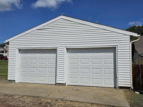 908 Federal Ave, Zanesville, OH 43701-5737