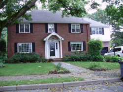 20 Sagamore Rd, Newton, MA 02461-1024