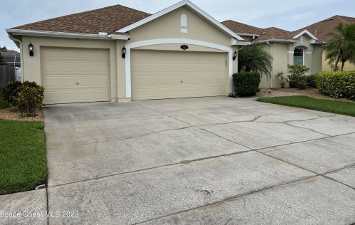 4015 Estancia Way, Melbourne, FL 32934-8706