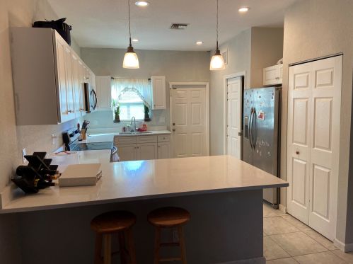 218 13th Ave, Boynton Beach FL  33435-3127 exterior