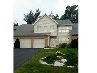 34 Lakeridge Dr, Greensburg, PA 15601-8700