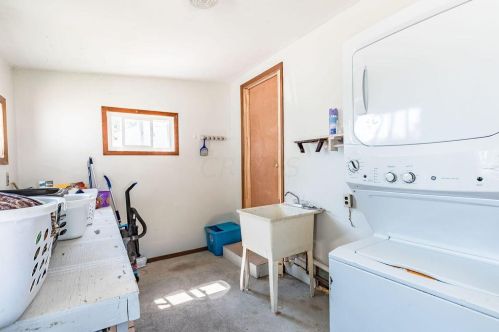 302 Calhoun St, Mount Vernon OH  43050-2012 exterior