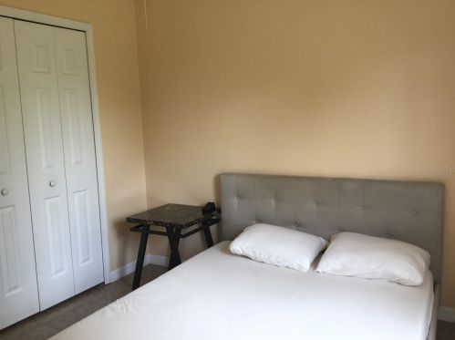 3024 Lagoon Ave, Deltona FL  32738-9501 exterior