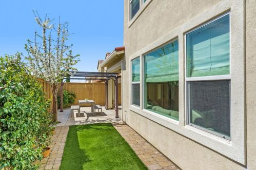 2994 Beatty Dr, Folsom CA  95762-7000 exterior